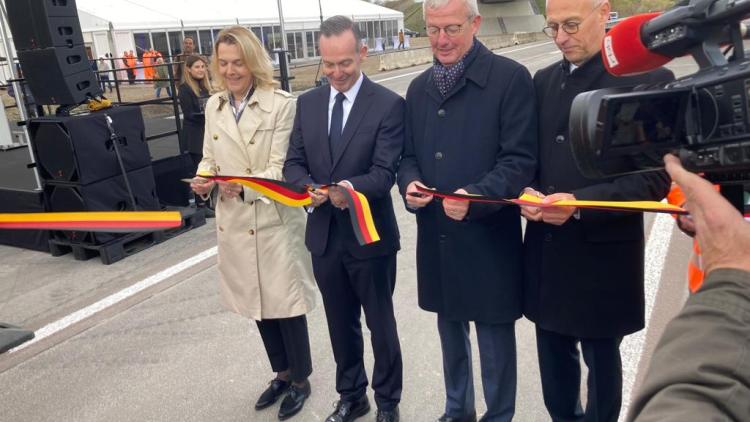 Bundesverkehrsminister Dr. Wissing (FDP) eröffnet Autobahn 